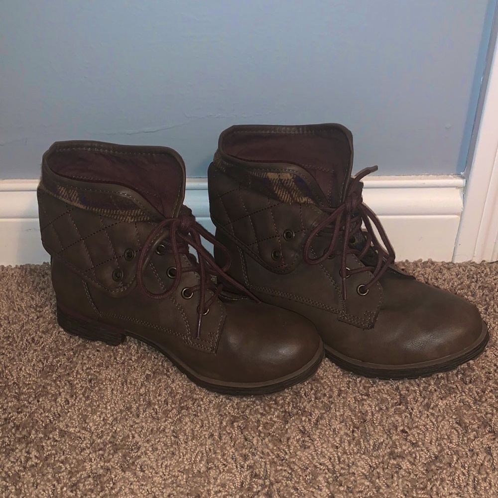 Brown leather collard booties